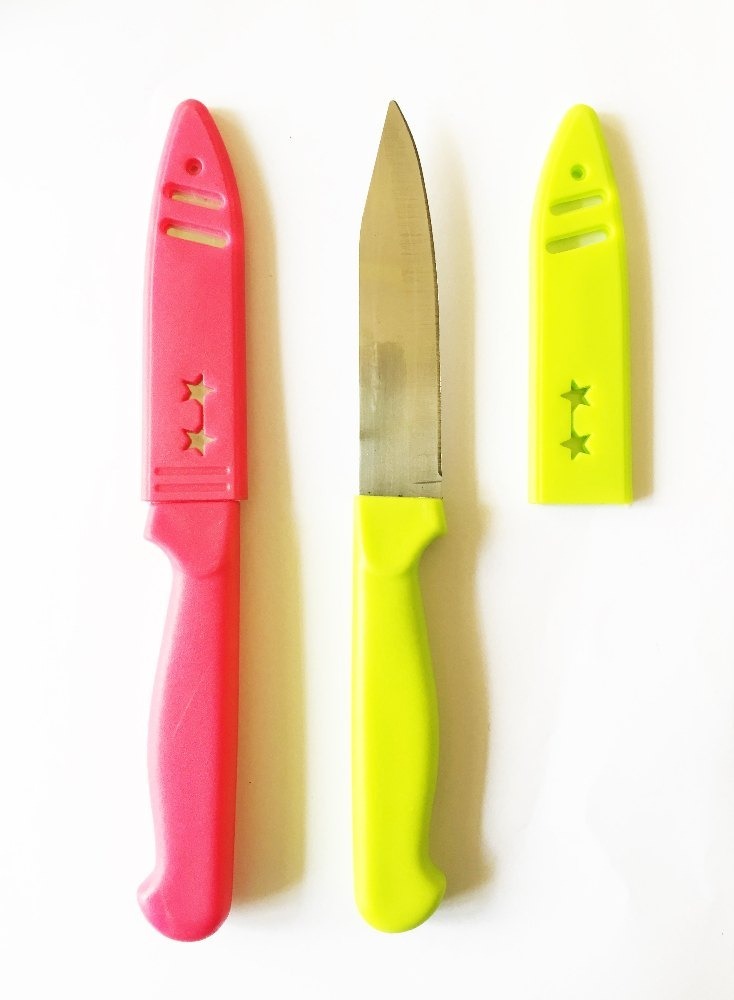 12 PC KNIFE WITH COVER