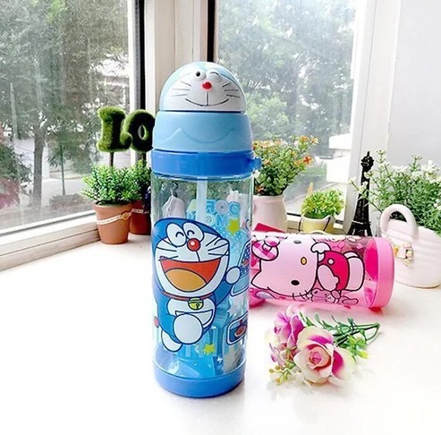 KIDS PLASTIC SIPPER BOTTLE