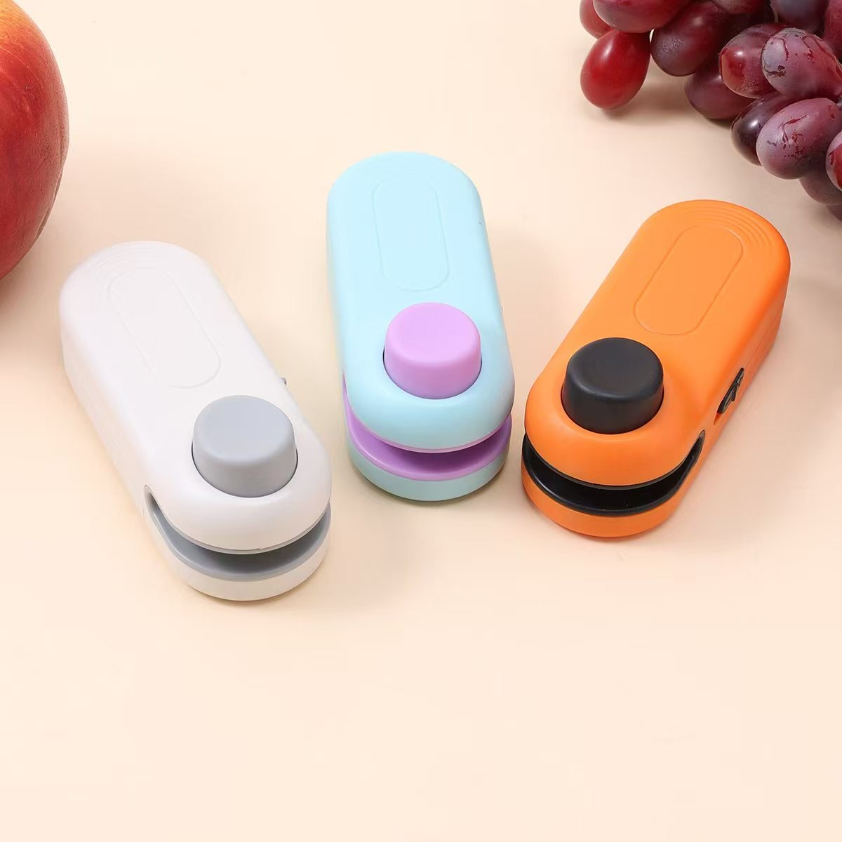 FOOD SEALING MACHINE